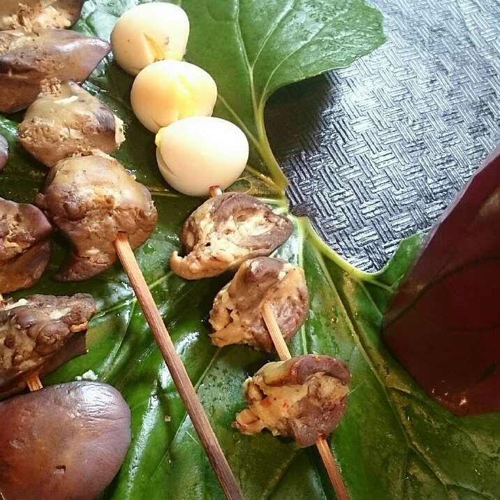 今宵の肴！鶏レバーとうずら卵の親子酒粕漬け